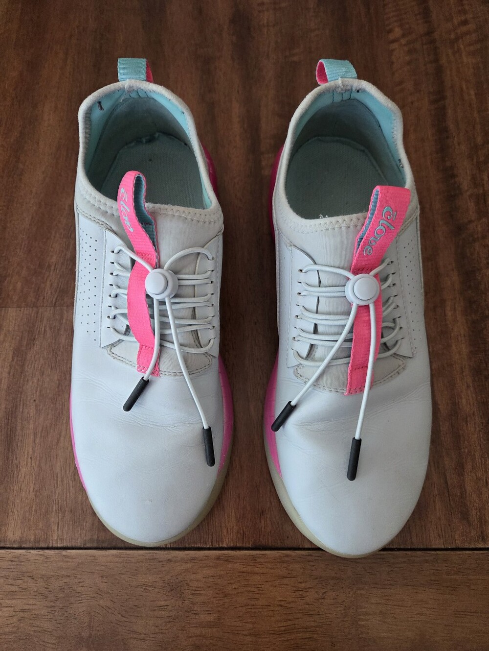 Clove Comfort Nursing Shoes Sneakers White /Hot pink/ Teal Size 9